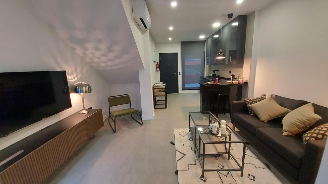 Love Rent4 Malaga Mercedes Экстерьер фото