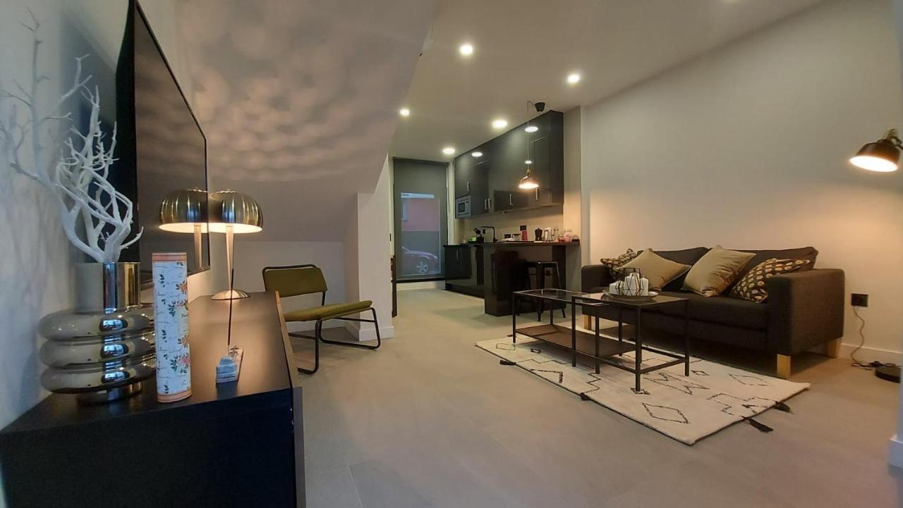 Love Rent4 Malaga Mercedes Экстерьер фото